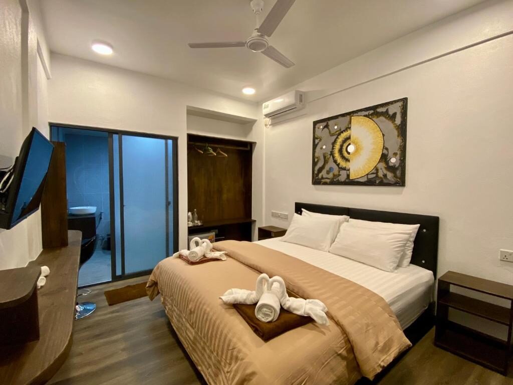 Guest room interior at Chillax Thoddoo, Thoddoo 3