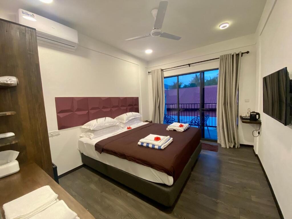 Guest room interior at Chillax Thoddoo, Thoddoo 2